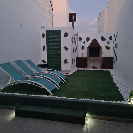 Apartamento Laina Tías Dış mekan fotoğraf